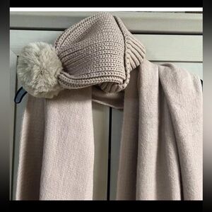 Steve Madden - Super Soft - Pink - Hat and Scarf Set -